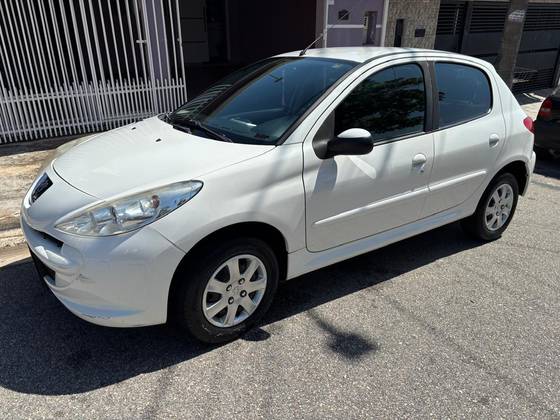 PEUGEOT 207 1.4 ACTIVE 8V FLEX 4P MANUAL